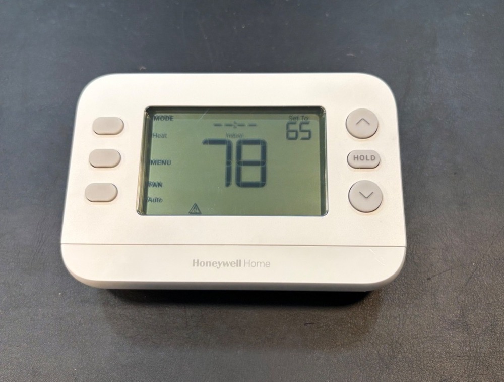 Honeywell X2P RTH20B Programmable Thermostat